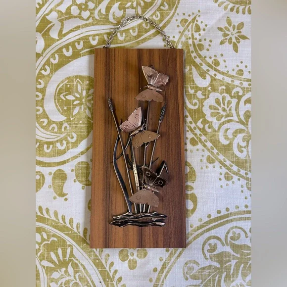 🦋2 For $50🦋 Mid-Century Vintage Wooden Wall Art with Copper Butterflies - Picture 3 of 3